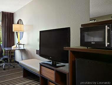 Super 8 By Wyndham 2*